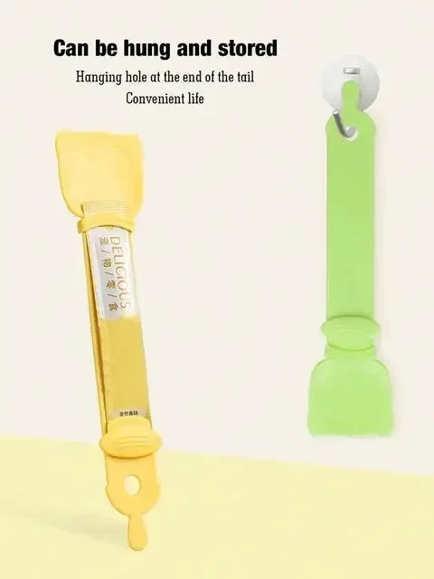 1/3PCS Cat Strip Feeder Spoon Long Handle Lickable Wet Food Feeder for Cats Pet Meat Mud Food Squeeze Dispense Spoon